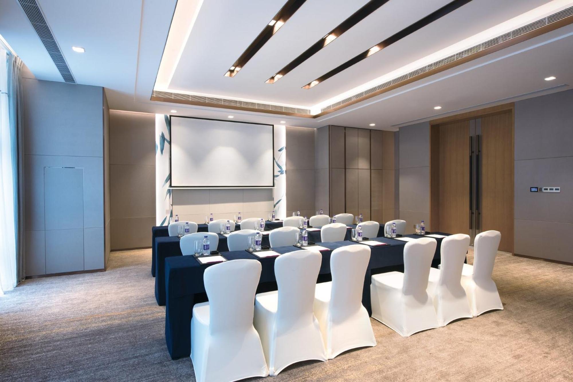 Crowne Plaza Hangzhou Qiantang - The Subway Can Reach The West Lake Scenic Area As Well As The Airport And High-Speed Rail Station, Adjacent To Jinsha Lake And Longfor Paradise Walk Extérieur photo